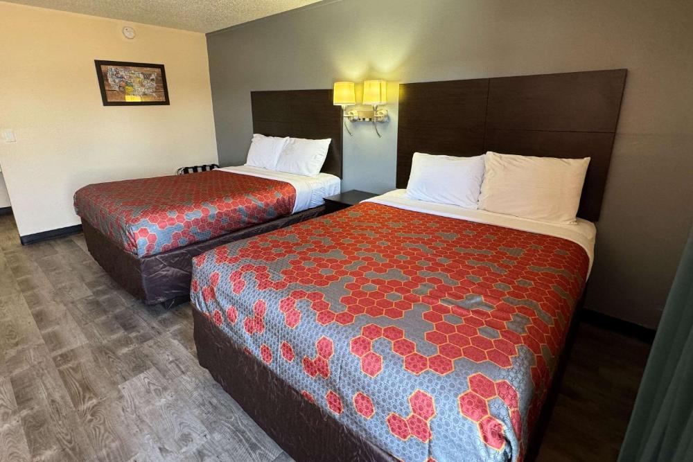 Econo Lodge Waite Park - St Cloud